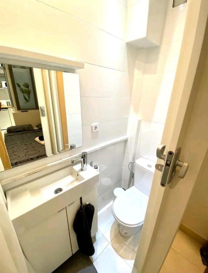 バルセロナ011 Apartamento 1 3アパートメント エクステリア 写真