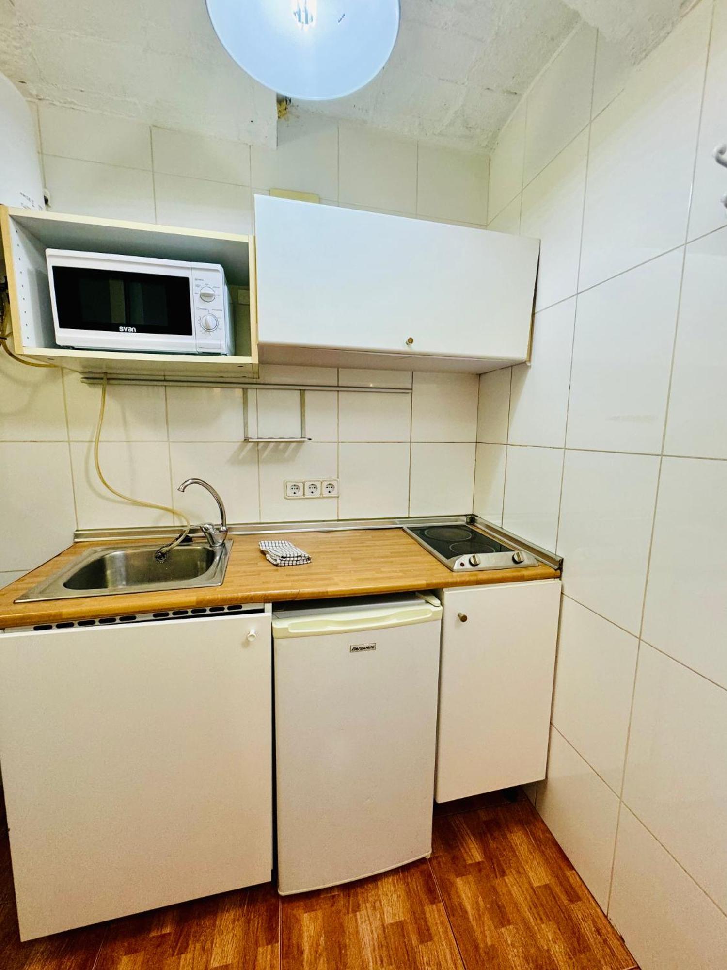 バルセロナ011 Apartamento 1 3アパートメント エクステリア 写真
